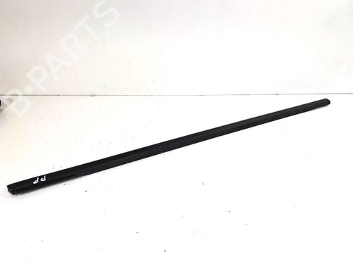 Dørliste Dørliste FORD FOCUS III Turnier 1.0 EcoBoost (125 hp) 39329574 39329574