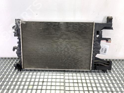 Used Water radiator Water radiator 39325591 39325591
