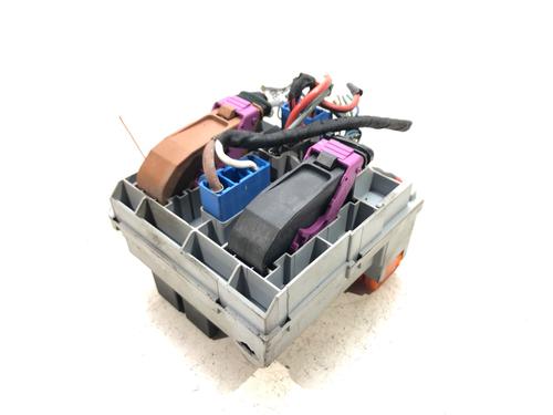 Used Fuse box Fuse box 39269657 39269657