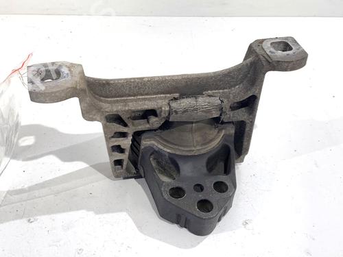 Used Engine mount Engine mount 39304226 39304226