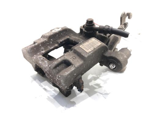 Used Right rear brake caliper Right rear brake caliper PEUGEOT 308 II (LB_, LP_, LW_, LH_, L3_) 1.2 THP 130 (131 hp) 39321064 39321064
