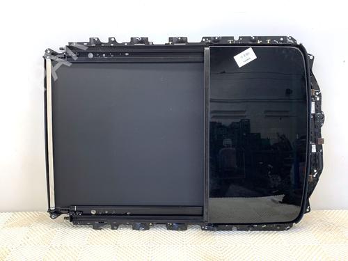 sunroof-bmw-5-touring-g31-2017-39324385 main image