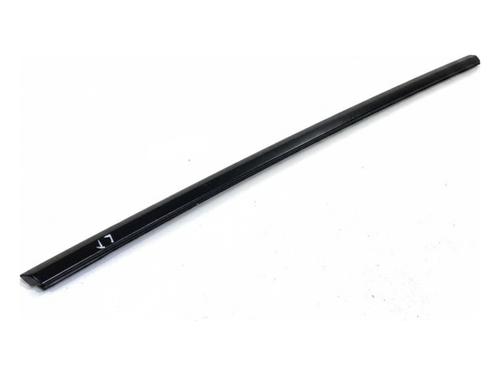 friso-da-porta-tesla-model-y-5yjy-2019-39352671 main image