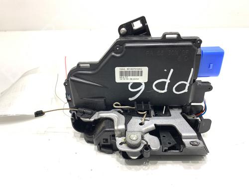 front-right-lock-vw-touran-1t3-2010-2011-2012-2013-2014-2015-2016-39299651 main image