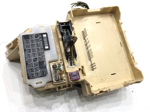 fuse-box-suzuki-swift-iii-mz-ez-2005-39316036 main image