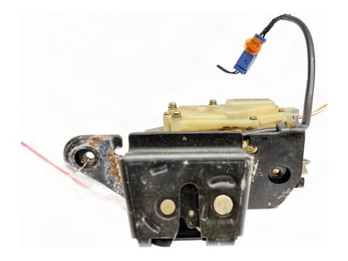 Used Tailgate lock Tailgate lock HONDA CIVIC VI Aerodeck (MB, MC) 1.4 16V (MB8) (90 hp) 39762878 39762878