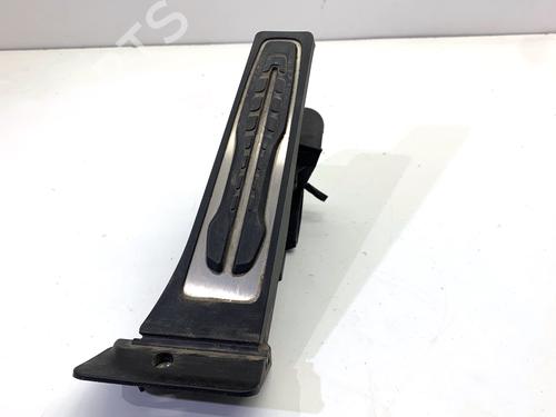 Used Pedal Pedal 39315062 39315062