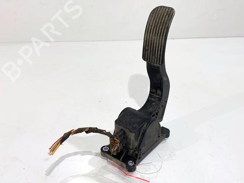 pedal-vw-crafter-30-35-bus-2e_-2006-2007-2008-2009-2010-2011-2012-2013-2014-2015-2016-39311911 main image