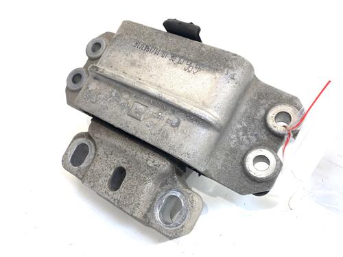 Used Engine mount Engine mount 39299186 39299186