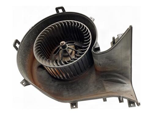 Used Heater blower motor Heater blower motor SAAB 9-3 (YS3F, E79, D79, D75) 1.9 TiD (120 hp) 40521794 40521794