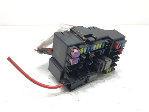 Used Fuse box Fuse box 39308465 39308465