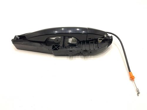 front-left-exterior-door-handle-ford-usa-mustang-coupe-2014-2015-2016-2017-2018-2019-2020-2021-2022-2023-39300894 main image