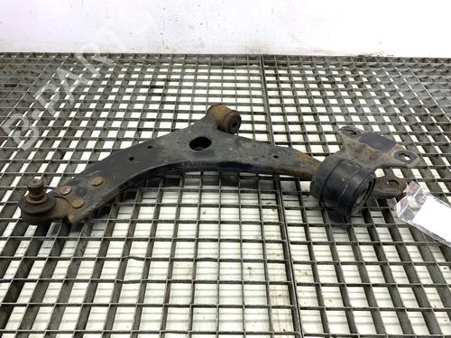 left-front-suspension-arm-ford-focus-iii-turnier-2010-2011-2012-2013-2014-2015-2016-2017-2018-2019-2020-39296790 main image