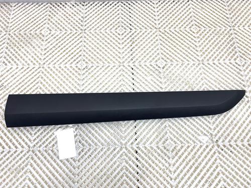 Used Door moulding trim Door moulding trim 39339313 39339313