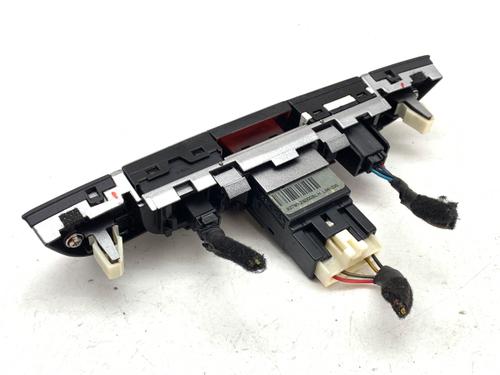 Warning switch HYUNDAI ix35 (LM, EL, ELH) 1.7 CRDi | BP40521687I22 - Image 2