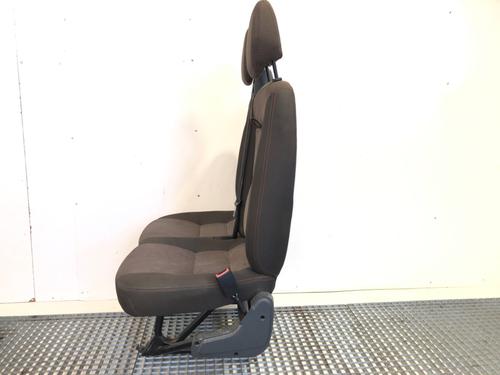 Right front seat PEUGEOT BOXER Bus 2.0 BlueHDi 130 | BP39339761C16 - Image 7