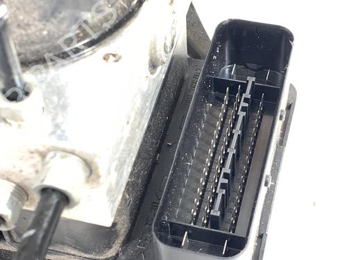 ABS pump BMW 3 (E90) 318 i | BP39332163M43 - Image 4