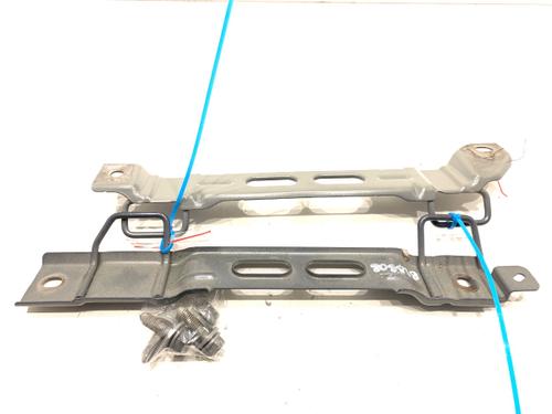 Used Support Support RENAULT MEGANE IV Hatchback (B9A/M/N_) 1.5 Blue dCi 115 (B9A6) (116 hp) 40558180 40558180