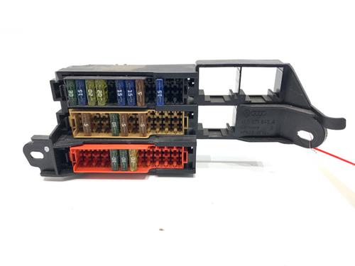 Used Fuse box Fuse box 39305551 39305551