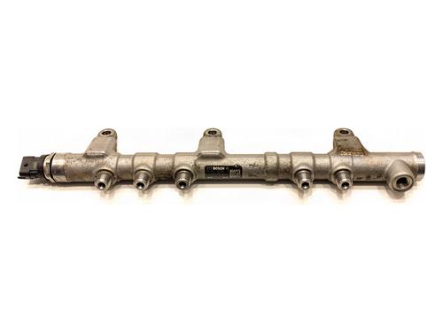 Used Injection rail Injection rail HYUNDAI TUCSON (TL, TLE) 2.0 CRDi (136 hp) 40115810 40115810