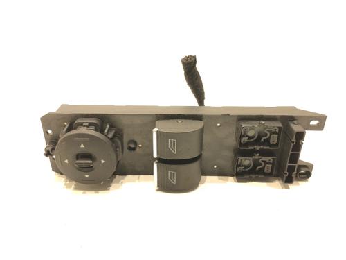 switch-ford-fiesta-vi-cb1-ccn-2008-39311160 main image