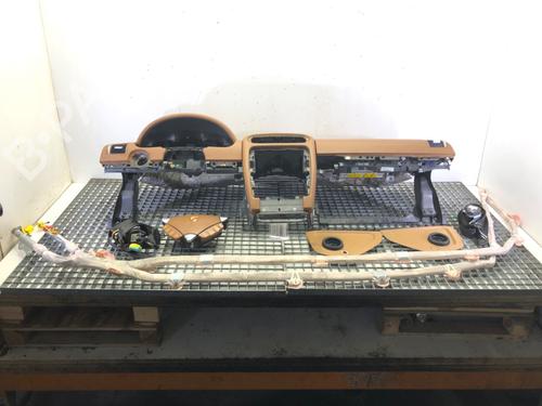 dashboard-porsche-cayenne-9pa-2002-2003-2004-2005-2006-2007-2008-2009-2010-39277183 main image