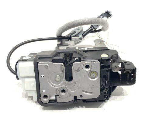 rear-left-lock-volvo-v40-hatchback-525-2012-2013-2014-2015-2016-2017-2018-2019-39304435 main image