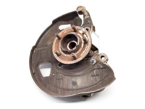 Used Left front steering knuckle Left front steering knuckle LAND ROVER RANGE ROVER SPORT I (L320) 3.6 D 4x4 (272 hp) 39359962 39359962