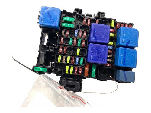 Used Fuse box Fuse box 39356538 39356538