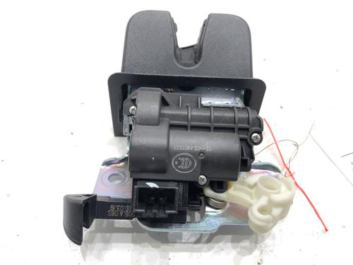 tailgate-lock-vw-t-roc-a11-d11-2017-39309176 main image