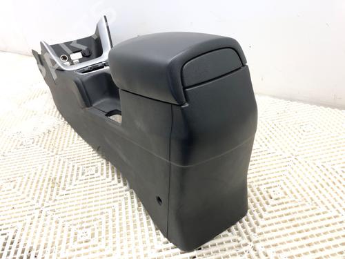 Middle console KIA CEE'D Sportswagon (JD) 1.6 CRDi 128 | BP39320087I22 - Image 4