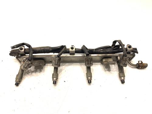 Injection rail SUZUKI SX4 (EY, GY) 1.6 VVT (RW416, YA21S) | BP39372002M98 - Image 3