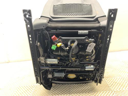 Left front seat AUDI A3 Limousine (8VS, 8VM) 2.0 TFSI quattro | BP39322486C15 - Image 7