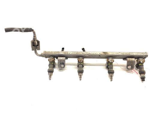 Used Injection rail Injection rail 39345506 39345506