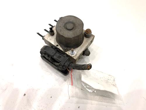ABS pump TESLA MODEL S (5YJS) 85D AWD | BP39354642M43 - Image 2