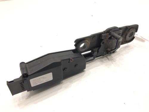 Used Tailgate lock Tailgate lock 39325839 39325839