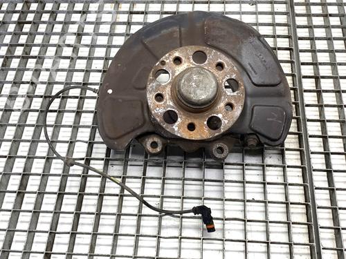 right-front-steering-knuckle-mercedes-benz-e-class-w212-2009-2010-2011-2012-2013-2014-2015-2016-39338421 main image
