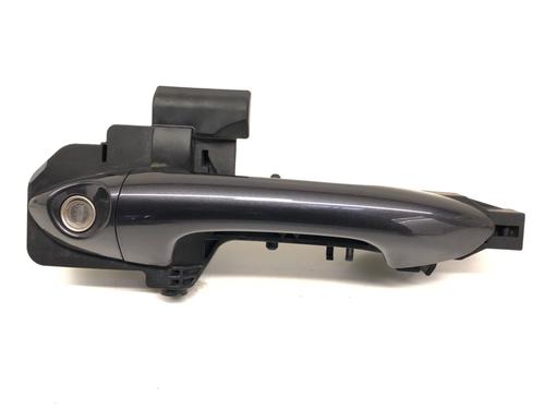 front-left-exterior-door-handle-kia-ceed-sportswagon-jd-2012-2013-2014-2015-2016-2017-2018-39286275 main image