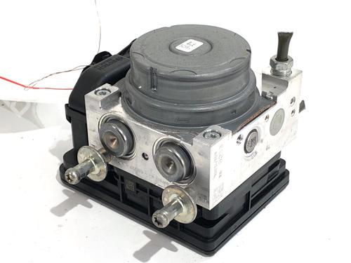 abs-pump-mazda-2-hatchback-dl-dj-2014-39300491 main image