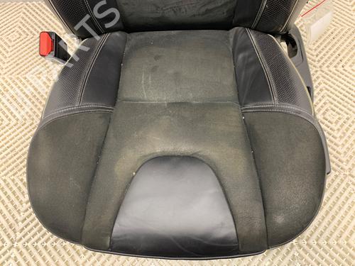 Left front seat VOLVO V40 Hatchback (525) D3 | BP39388814C15 - Image 3