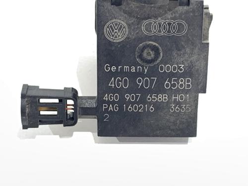 Electronic sensor AUDI A4 B9 Avant (8W5, 8WD) 2.0 TDI | BP39305786M84 - Image 4