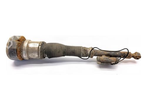 Used Right rear shock absorber Right rear shock absorber MERCEDES-BENZ S-CLASS (W221, V221) S 320 CDI (221.022, 221.122) (235 hp) 39907575 39907575