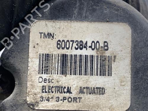 Auxiliary water pump TESLA MODEL S (5YJS) 85D AWD | BP39354984M111 - Image 5