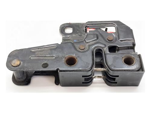 hood-lock-audi-a4-b7-avant-8ed-2004-2005-2006-2007-2008-39372859 main image