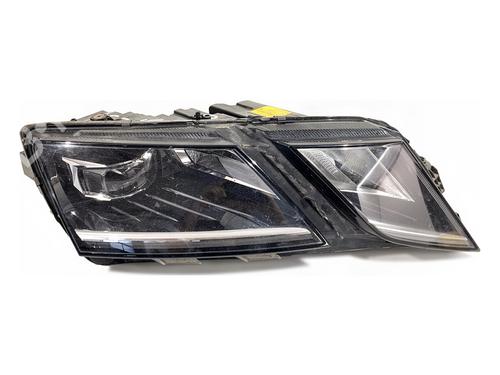 Used Right headlight Right headlight SKODA OCTAVIA III Combi (5E5, 5E6) 2.0 TDI (150 hp) 39941079 39941079