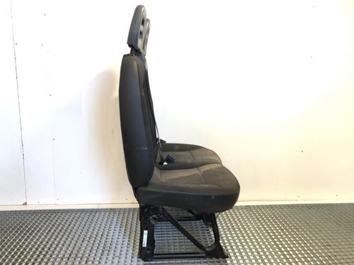 Right front seat PEUGEOT BOXER Van 2.2 BlueHDi 140 | BP39327613C16 - Image 4