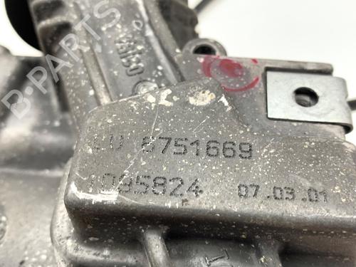 Switch BMW X5 (E53) 4.4 i | BP39359012I30 - Image 3
