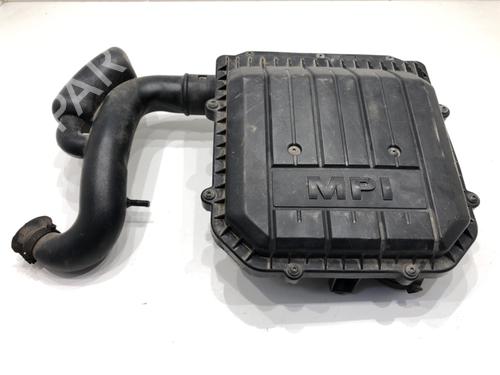 Used Air filter box Air filter box 39352060 39352060