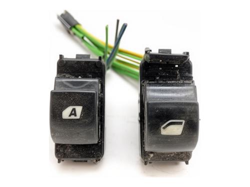 switch-citroen-berlingo-box-bodympv-b9-2008-39361079 main image