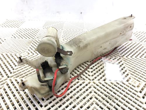 Used Windscreen washer tank Windscreen washer tank 39281565 39281565